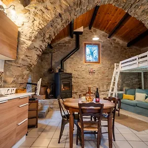 Petite Maison Pleine Nature , La Bastide-Pradines France